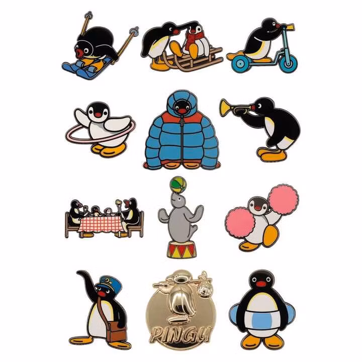 Pingu Mystery Pin Badges Blind Box Display (12)
