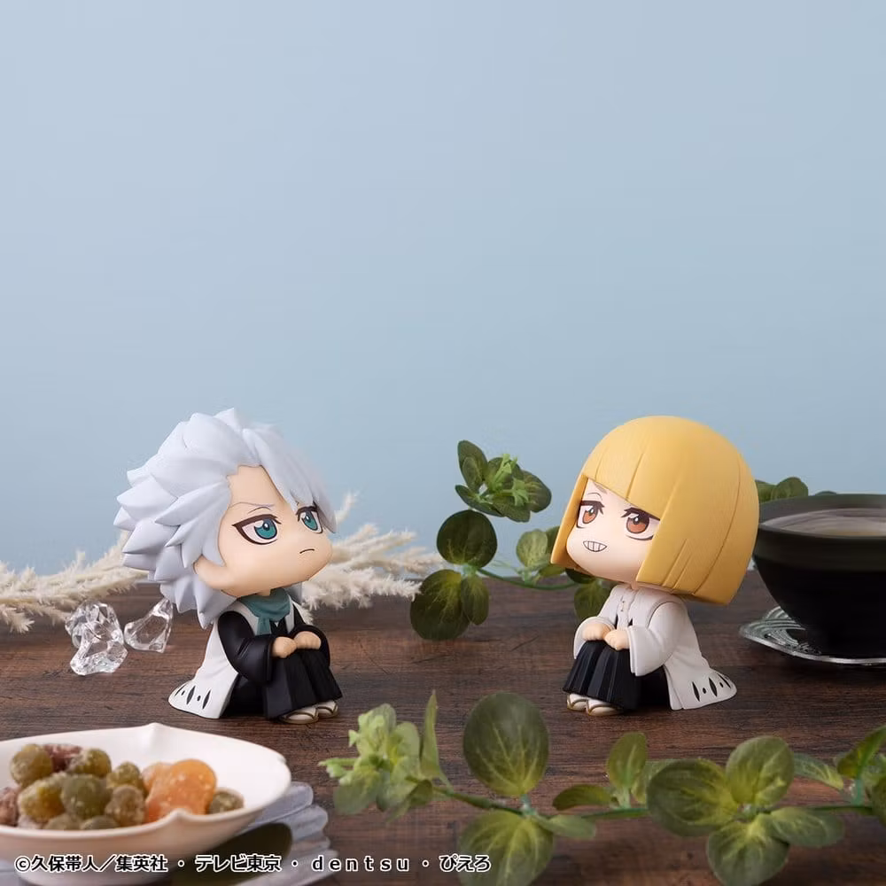 Bleach Look Up Series Toshiro Hitsugaya & Shinji Hirako (With Gift)