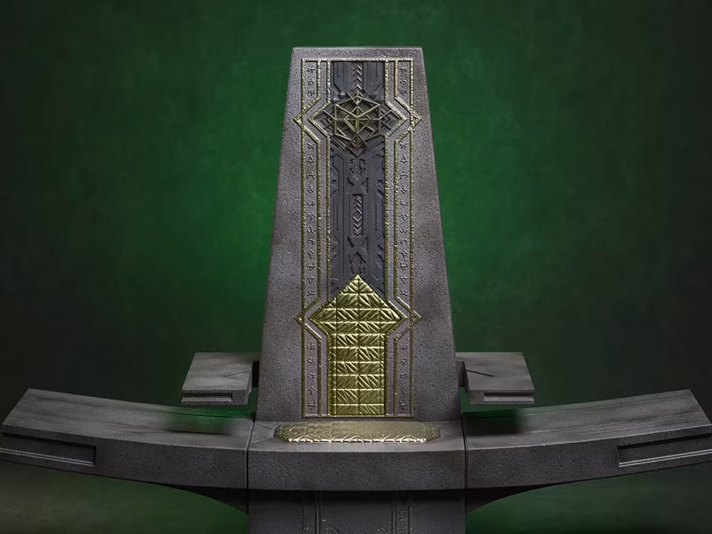 Avengers: Doomsday ACS016 Doom's Throne 1/6th Scale Collectible Accessory