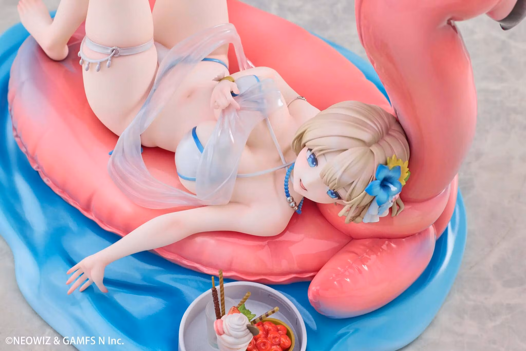 Brown Dust II Justia (Hot Summer Dream Ver.) 1/7 Scale Figure
