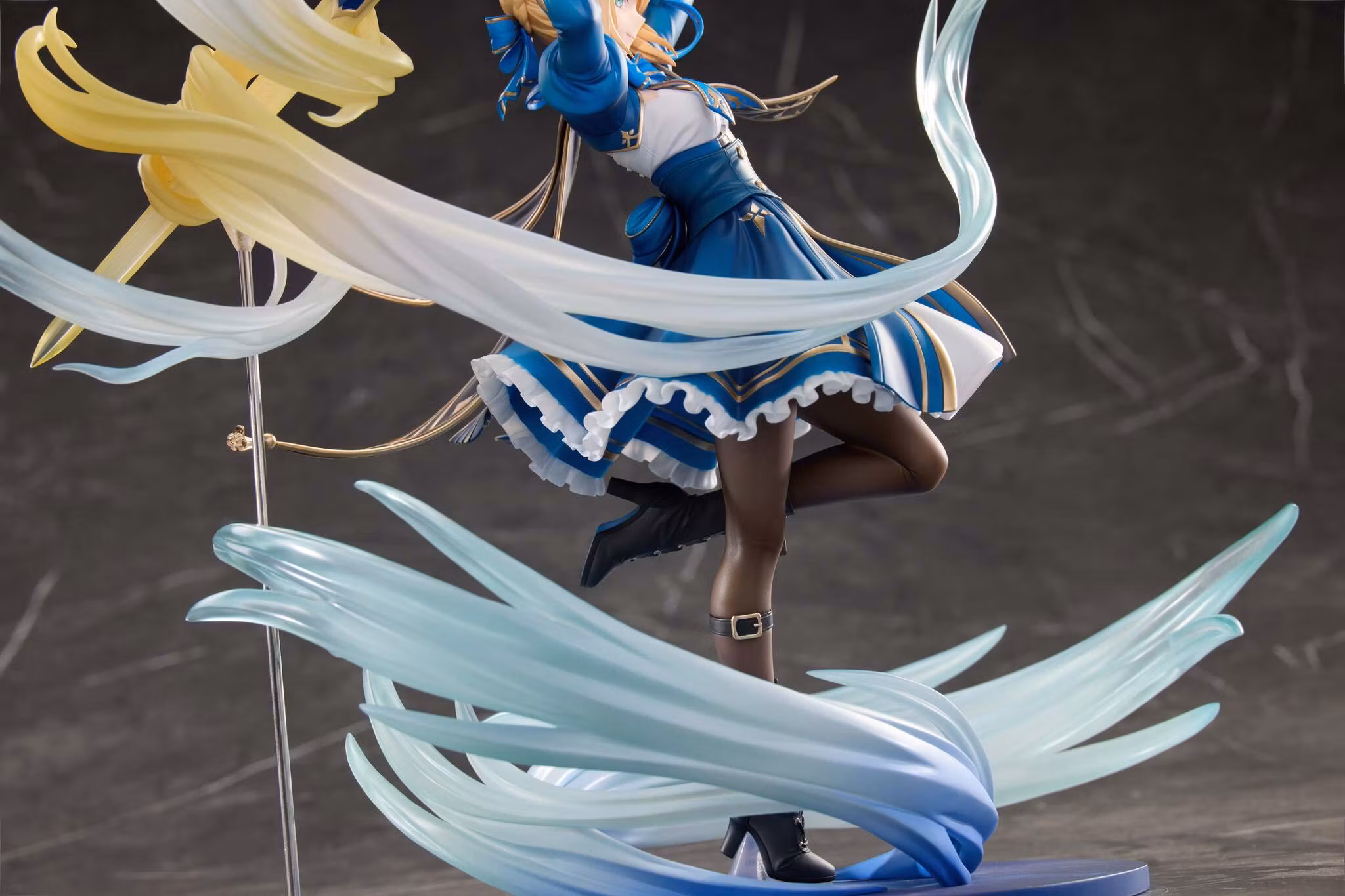 Honkai: Star Rail x Fate/stay night (UBW) Saber 1/7 Scale Figure