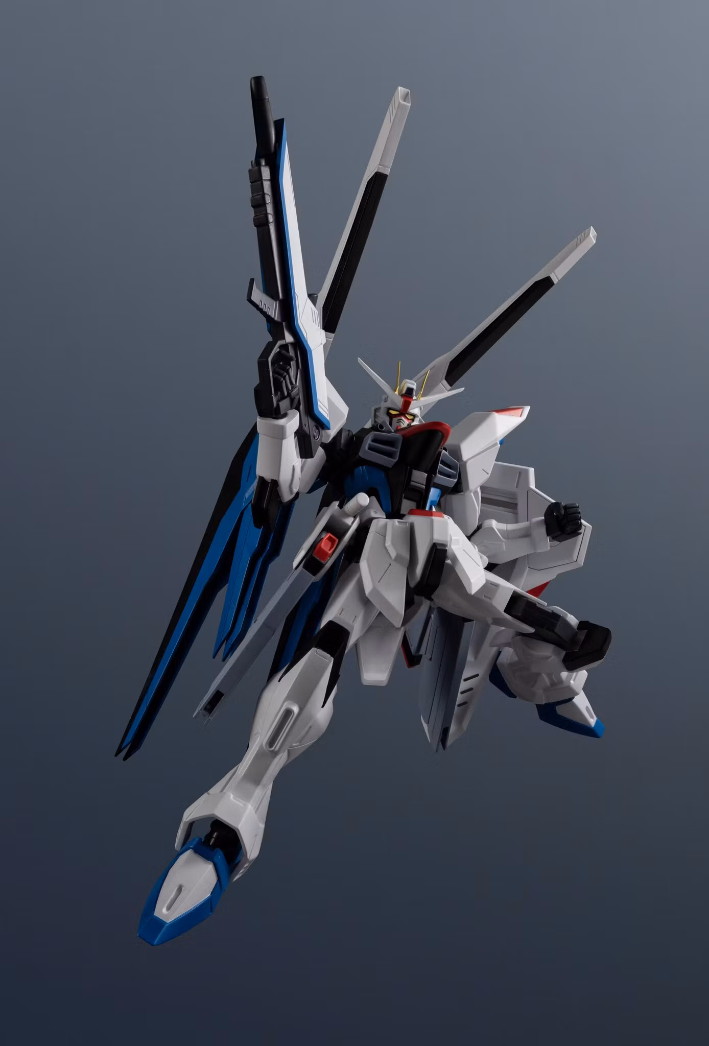 Mobile Suit Gundam SEED Gundam Universe ZGMF-X10A Freedom Gundam (Renewal) Action Figure