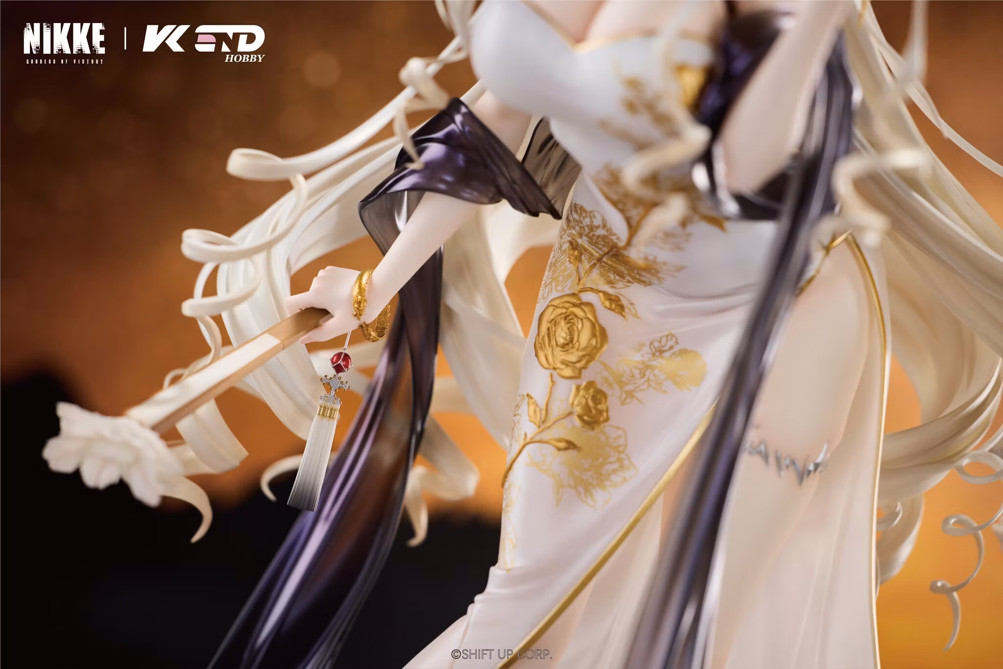 Goddess of Victory: Nikke Crown: Glorious Flower 1/4 Scale Figure (With Bonus)