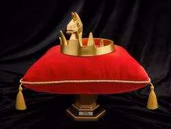 Fortnite Grand Replicas Victory Crown 1:1 Scale Replica
