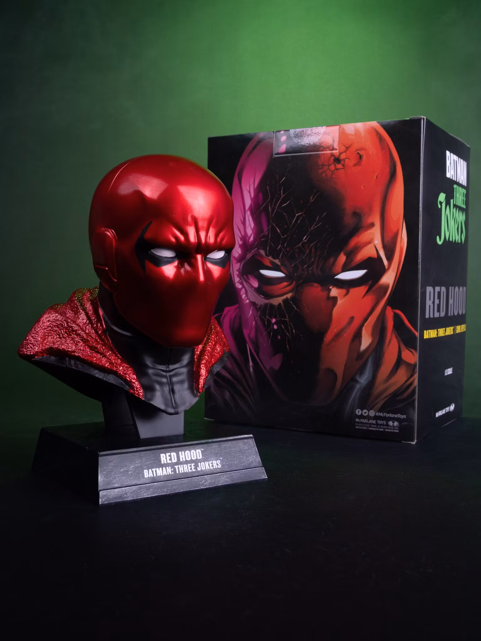 Batman: Three Jokers Red Hood Cowl 1/3 Scale Replica