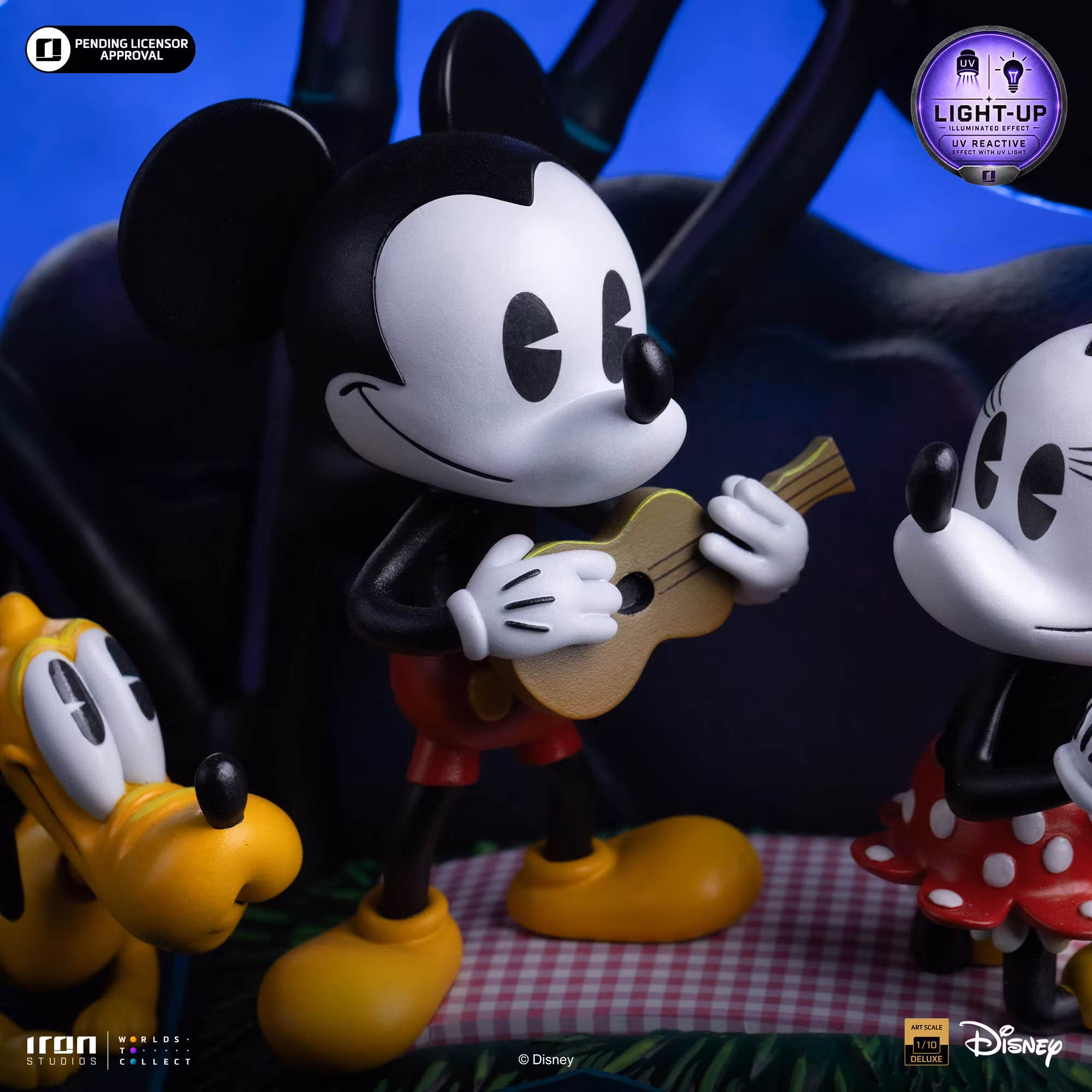 Disney Classics Mickey, Minnie and Pluto's Day at the Park (Deluxe Ver.) 1/10 Art Scale Statue