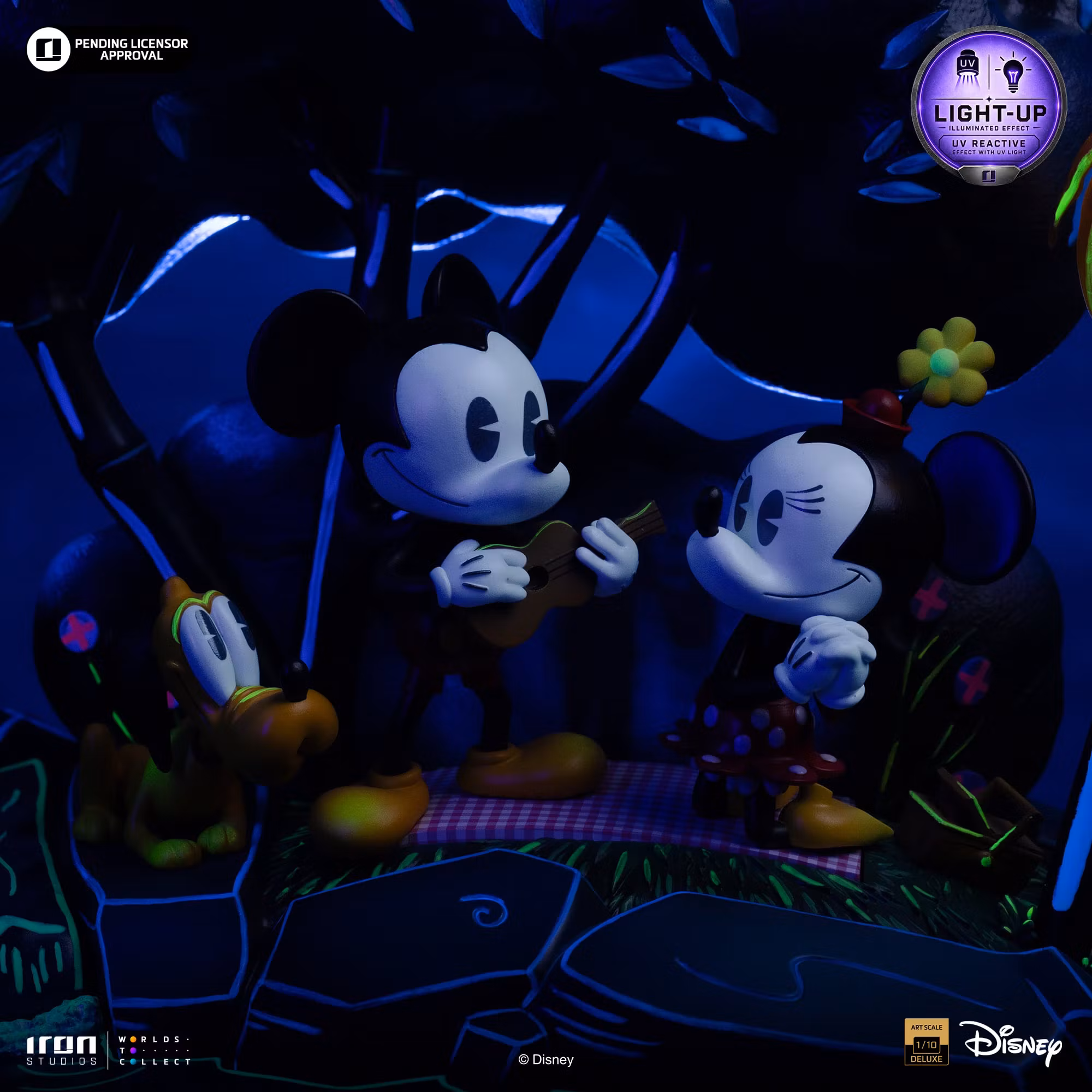 Disney Classics Mickey, Minnie and Pluto's Day at the Park (Deluxe Ver.) 1/10 Art Scale Statue