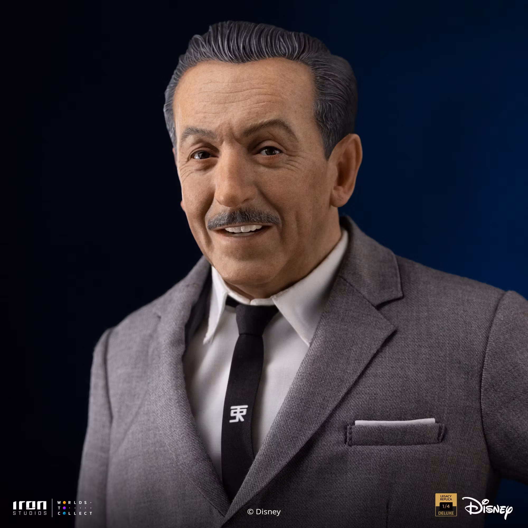 Disney Classics Walt Disney & Mickey Mouse Legacy Replica 1/4 Scale Statue