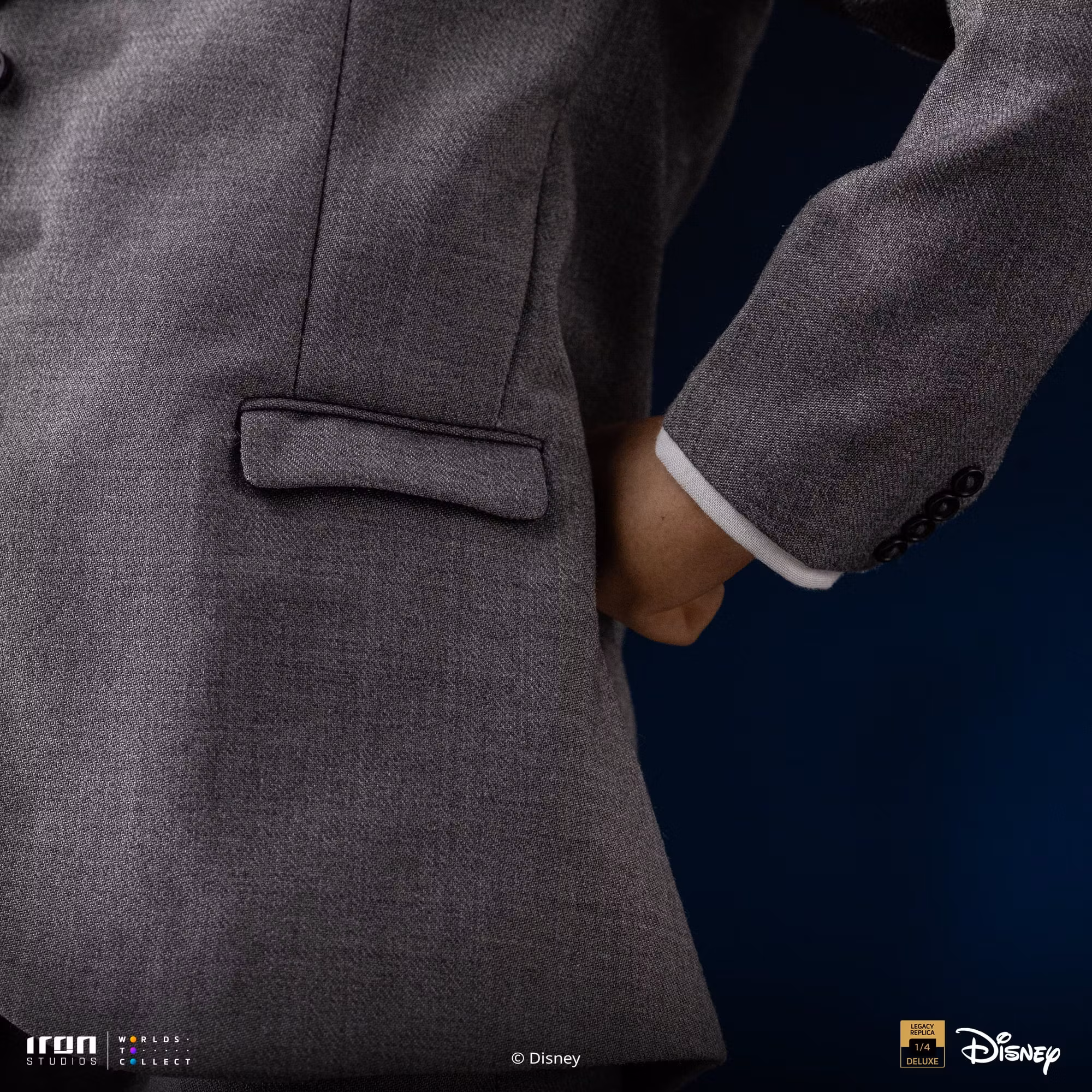 Disney Classics Walt Disney & Mickey Mouse Legacy Replica 1/4 Scale Statue