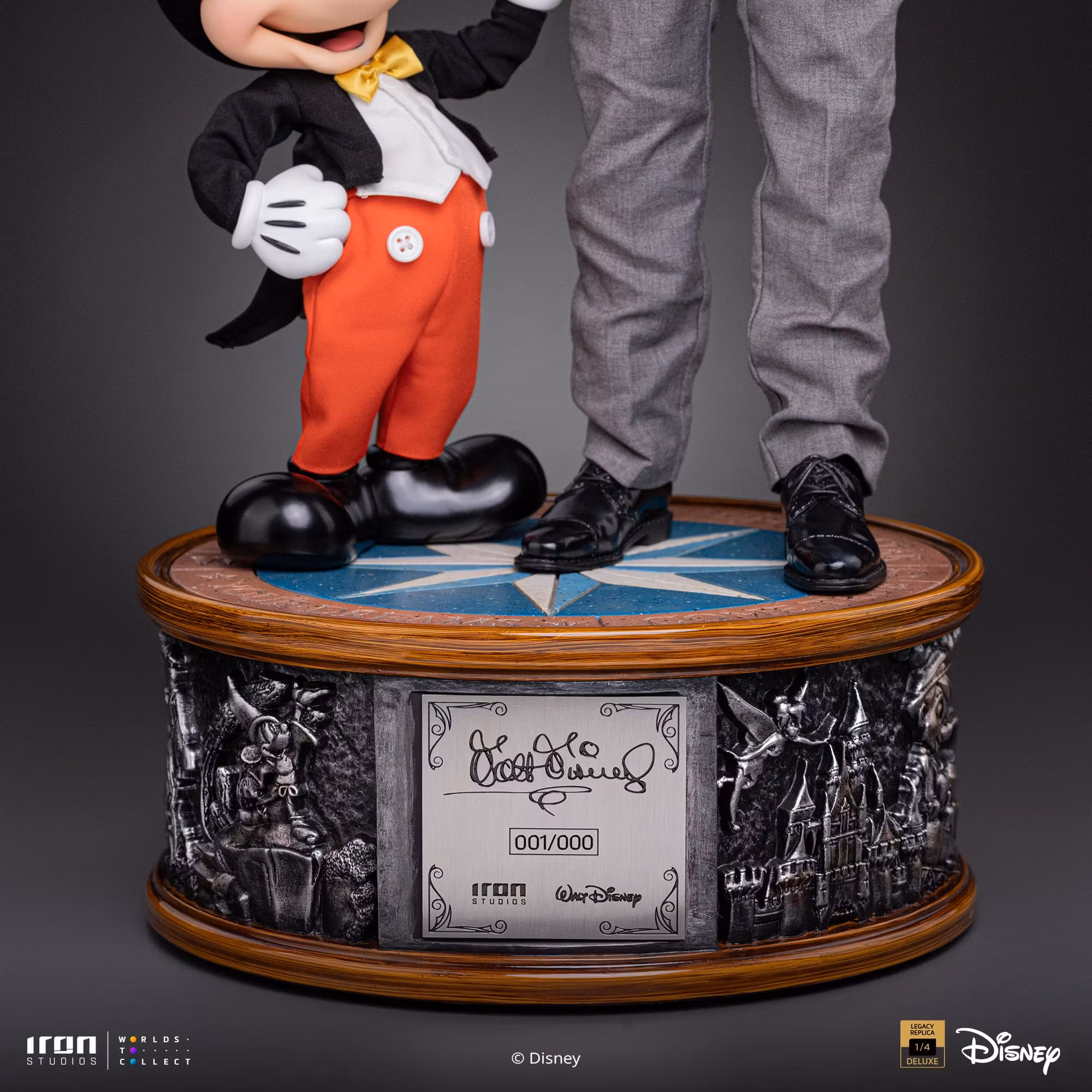 Disney Classics Walt Disney & Mickey Mouse Legacy Replica 1/4 Scale Statue