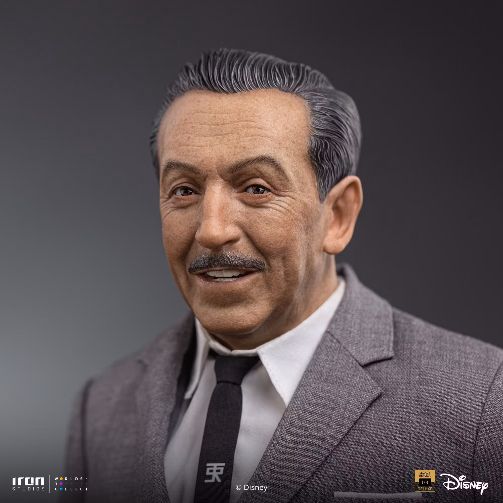 Disney Classics Walt Disney & Mickey Mouse Legacy Replica 1/4 Scale Statue