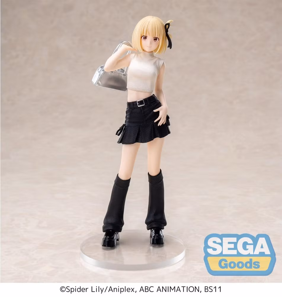 Lycoris Recoil High Premium Chisato Nishikigi (Street Snap) Figure