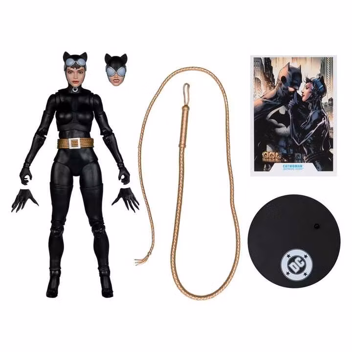 DC Multiverse Catwoman (Batman: Hush) (Gold Label) Action Figure