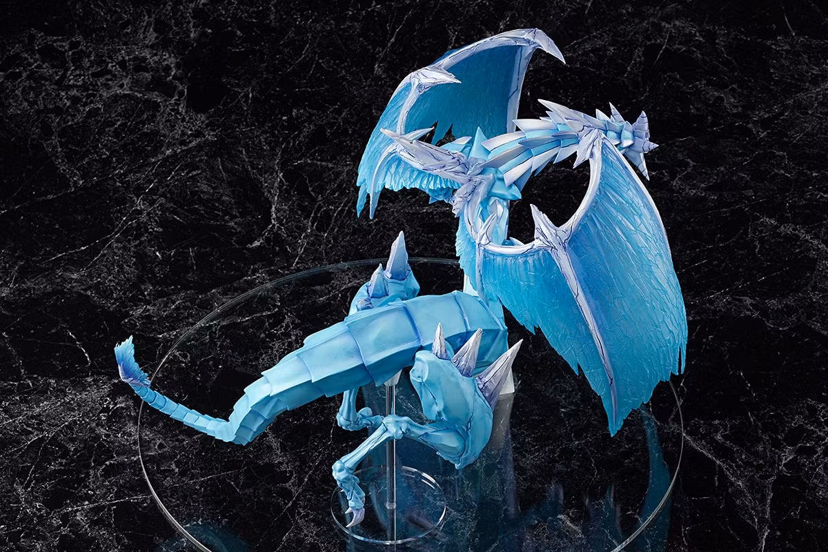 Yu-Gi-Oh! Monster Figure Collection Brionac, Dragon of the Ice Barrier Figure