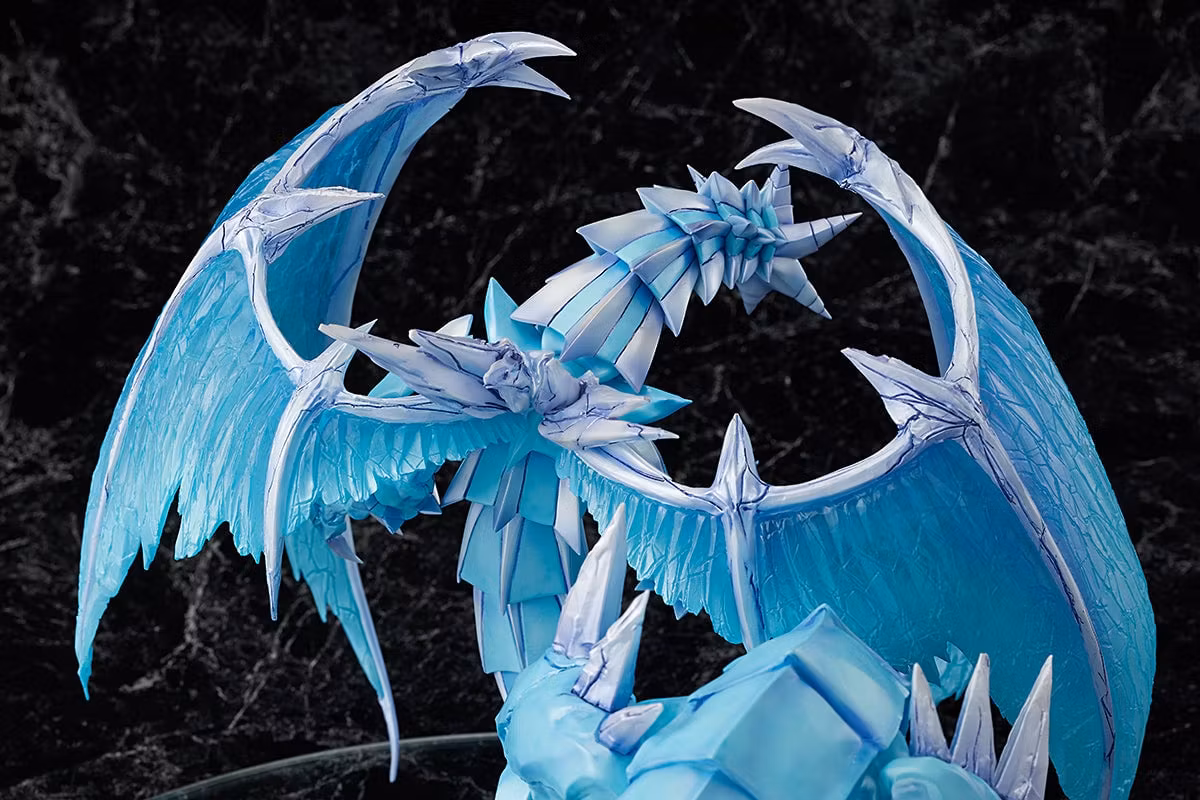 Yu-Gi-Oh! Monster Figure Collection Brionac, Dragon of the Ice Barrier Figure