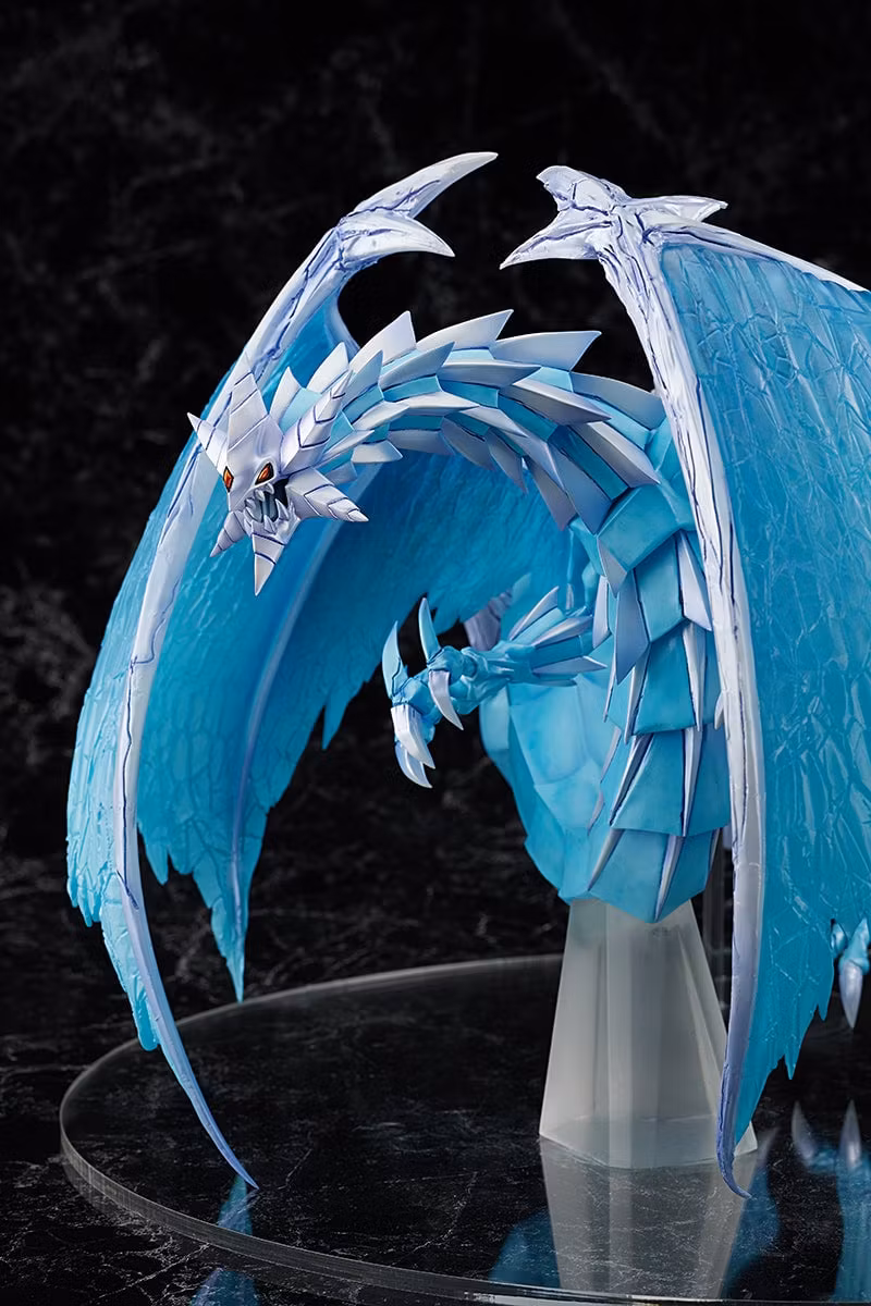 Yu-Gi-Oh! Monster Figure Collection Brionac, Dragon of the Ice Barrier Figure