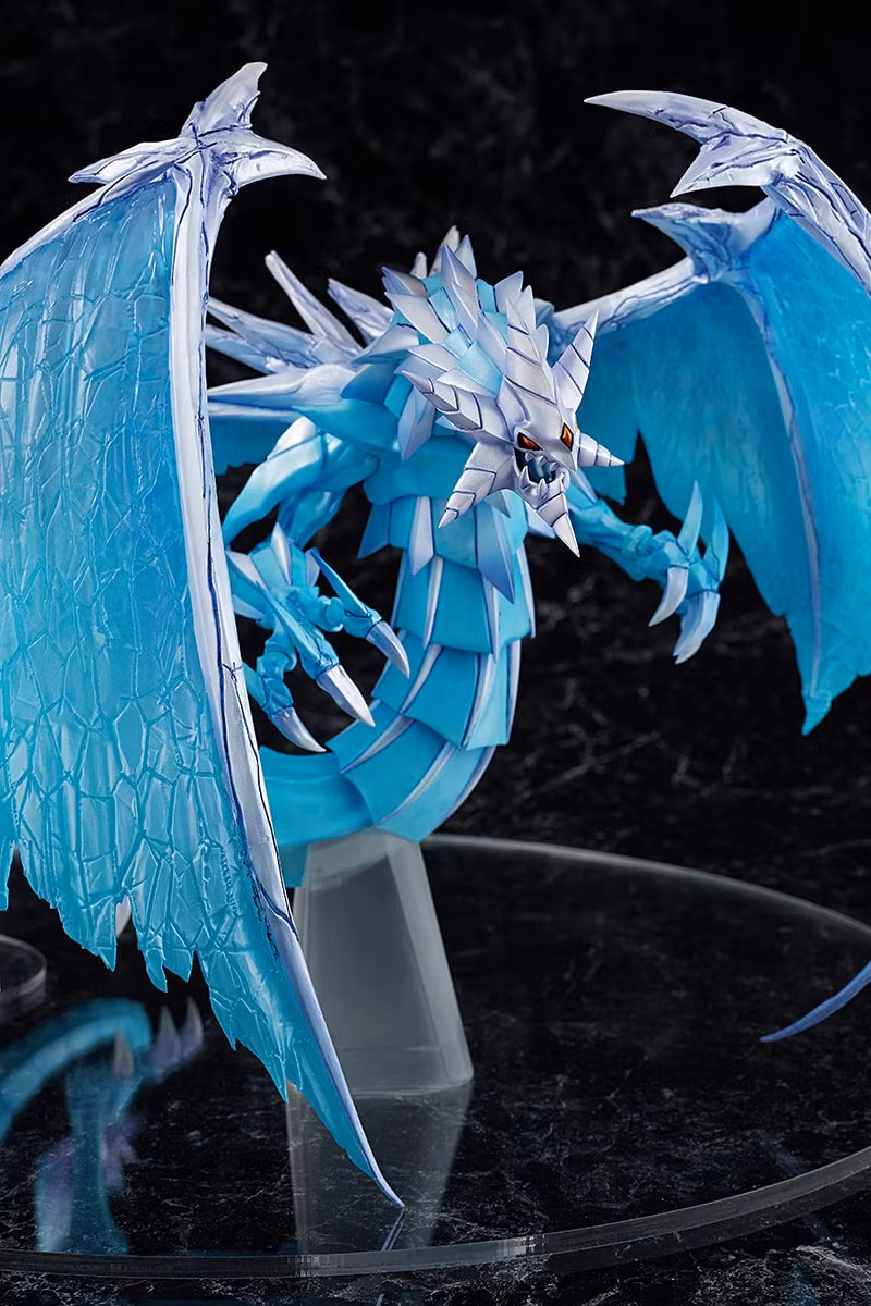 Yu-Gi-Oh! Monster Figure Collection Brionac, Dragon of the Ice Barrier Figure