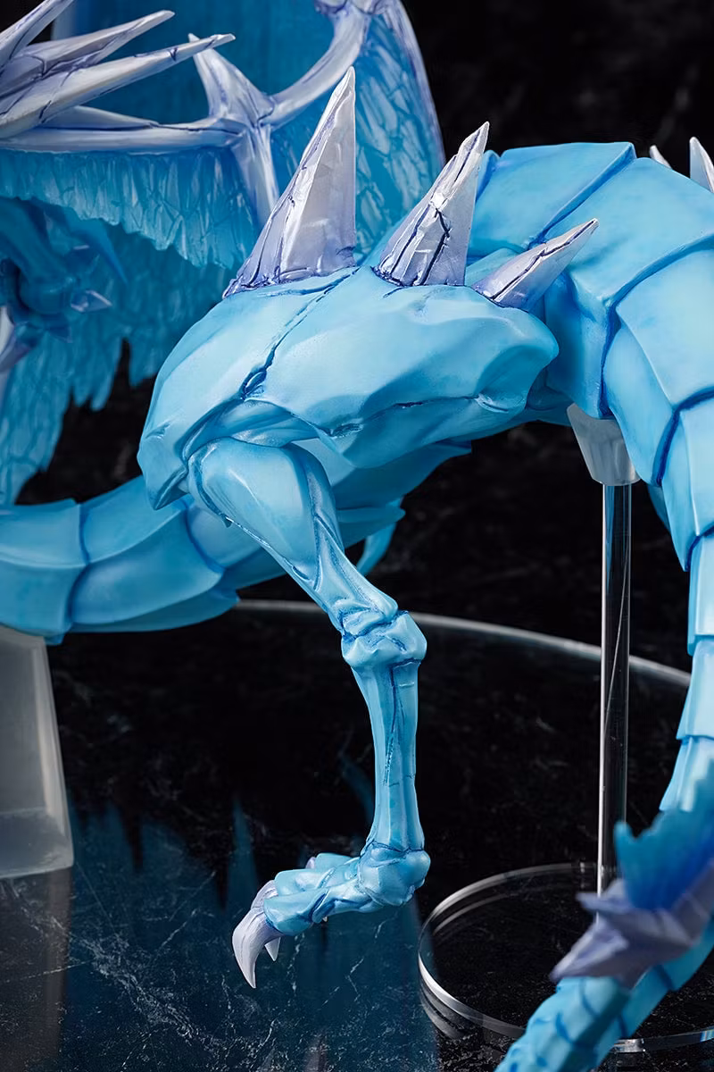 Yu-Gi-Oh! Monster Figure Collection Brionac, Dragon of the Ice Barrier Figure