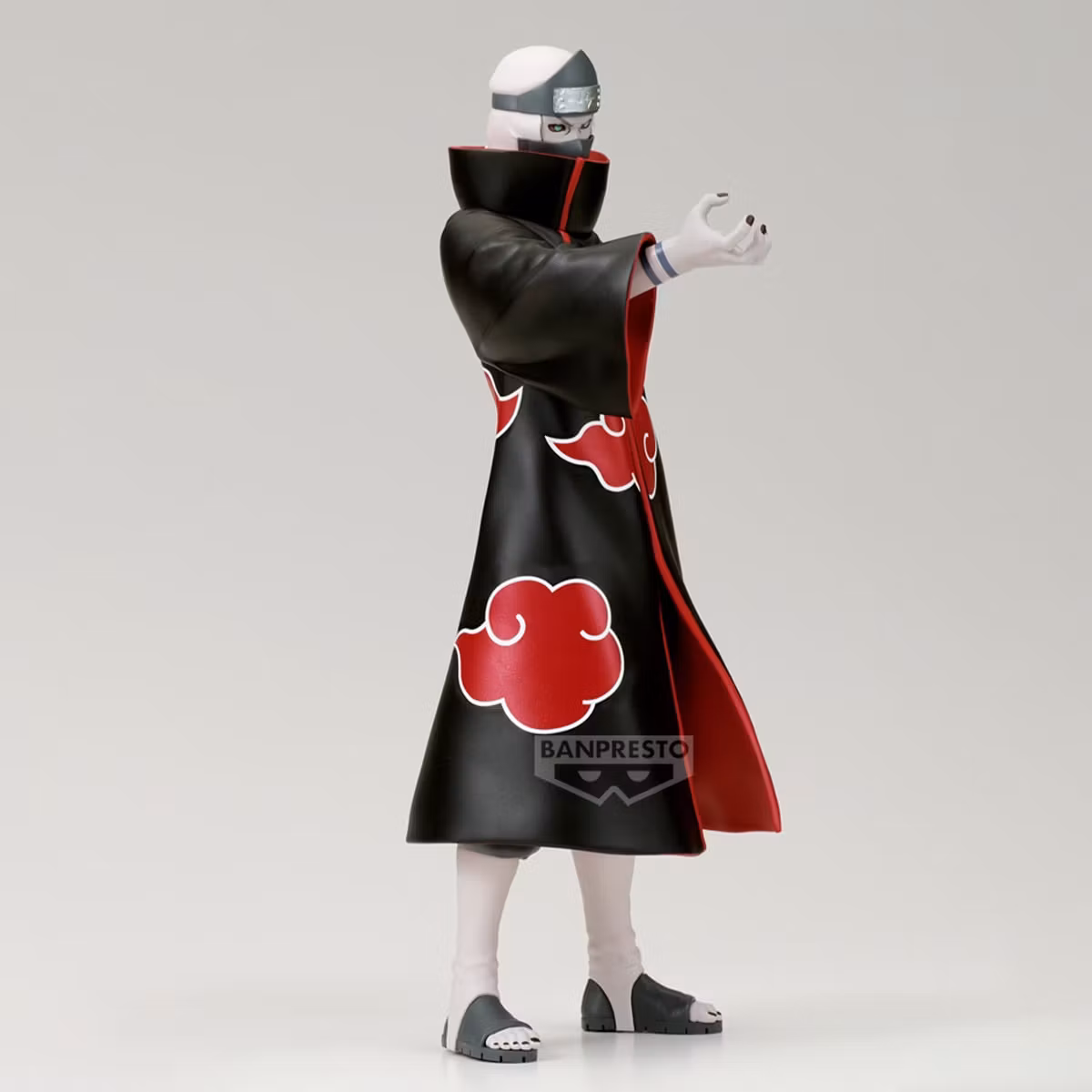 Naruto: Shippuden Noir Edge Collection Kakuzu Figure