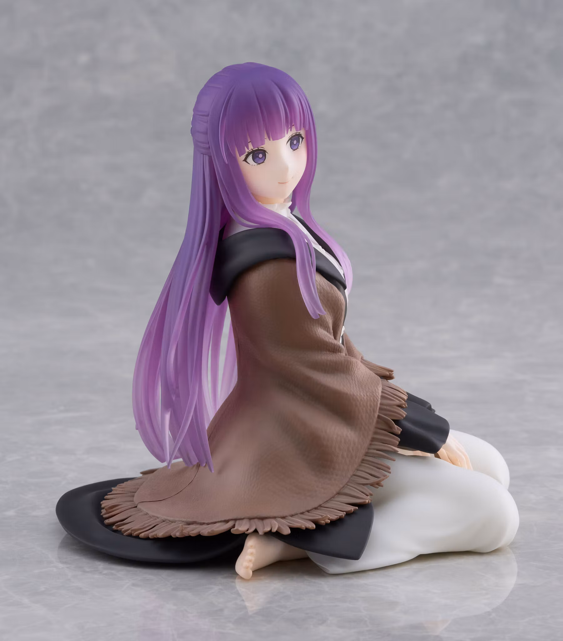 Frieren: Beyond Journey's End Desktop Cute Fern Figure