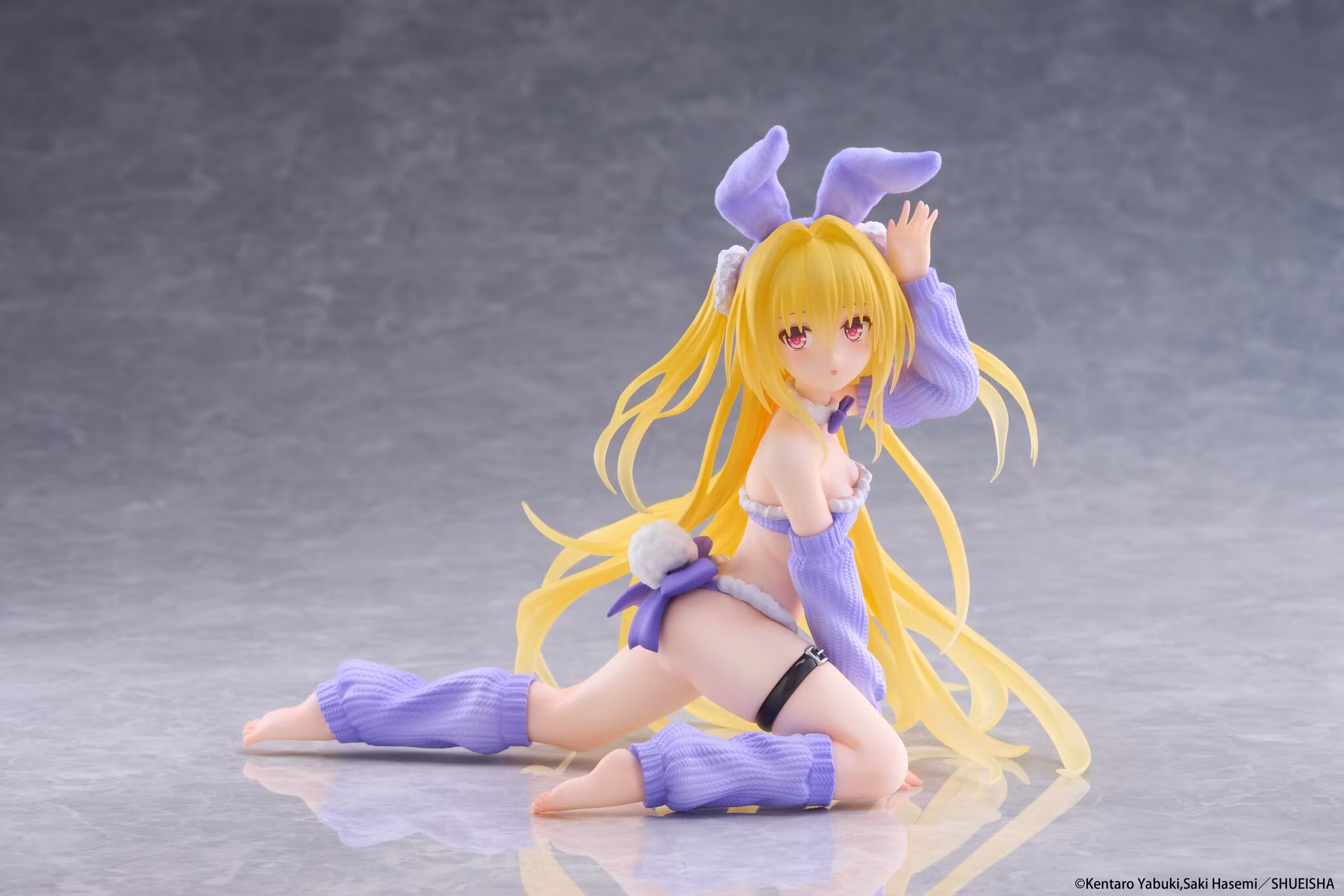 To Love-Ru Darkness MOFLOCK Golden Darkness (Fluffy Bunny Ver.) Figure