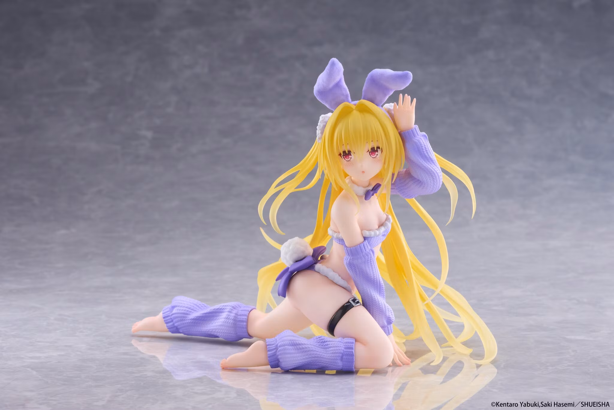 To Love-Ru Darkness MOFLOCK Golden Darkness (Fluffy Bunny Ver.) Figure