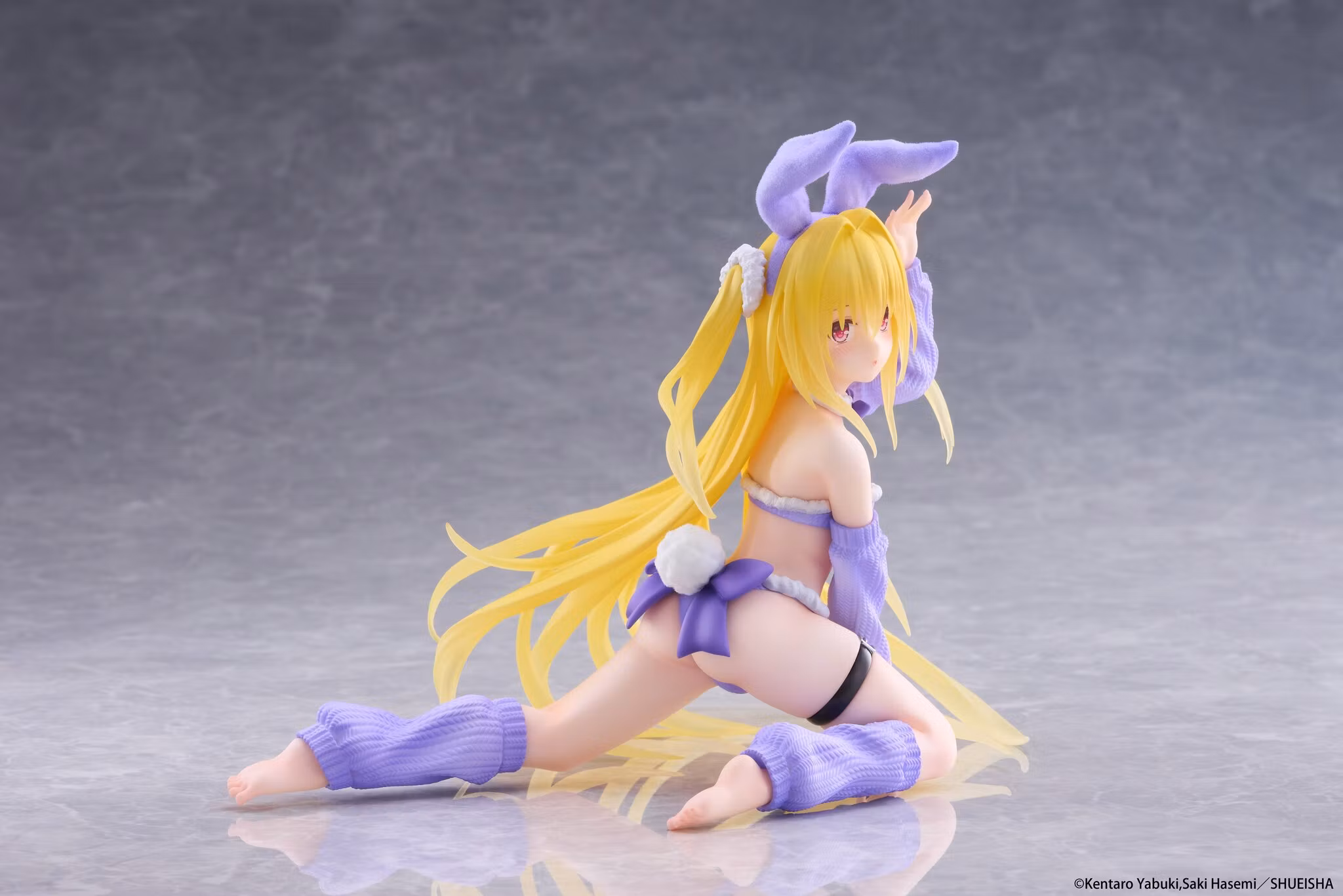 To Love-Ru Darkness MOFLOCK Golden Darkness (Fluffy Bunny Ver.) Figure