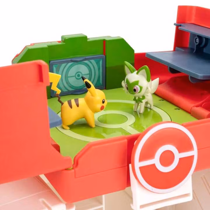 Pokemon Play 'n' Display Case