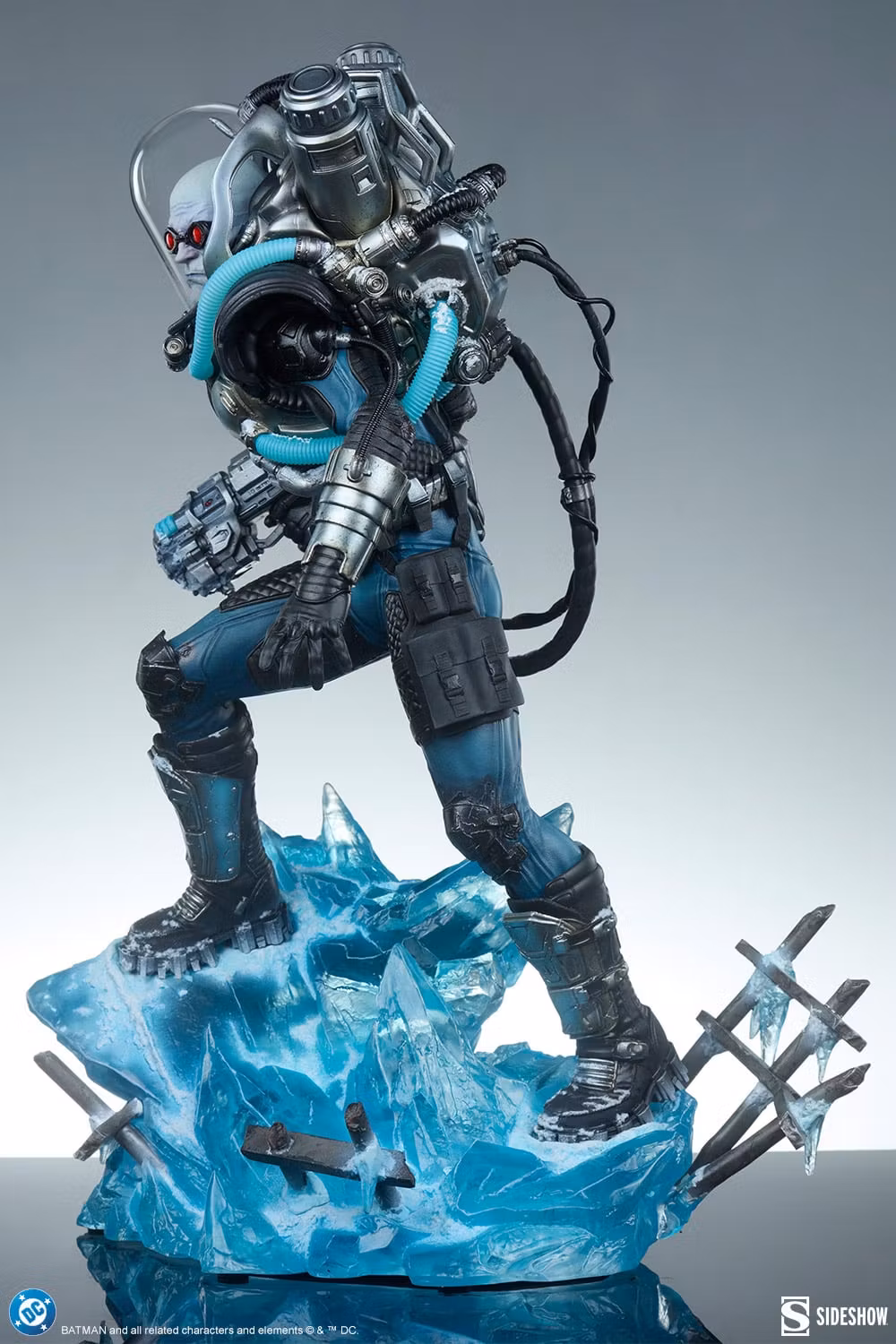 DC Comics Premium Format Mr. Freeze Statue