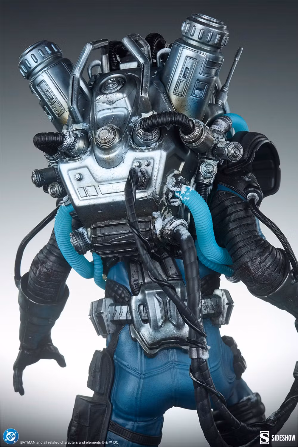 DC Comics Premium Format Mr. Freeze Statue