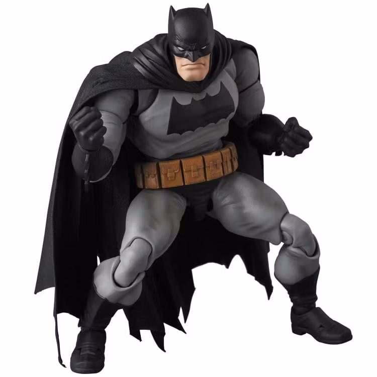 Batman: The Dark Knight Returns MAFEX No.106 Batman Action Figure