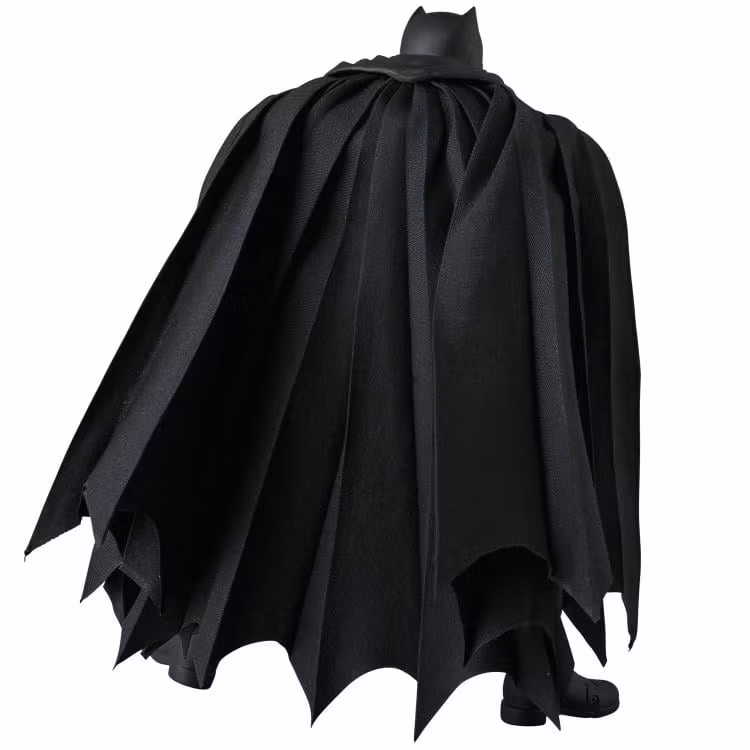 Batman: The Dark Knight Returns MAFEX No.106 Batman Action Figure