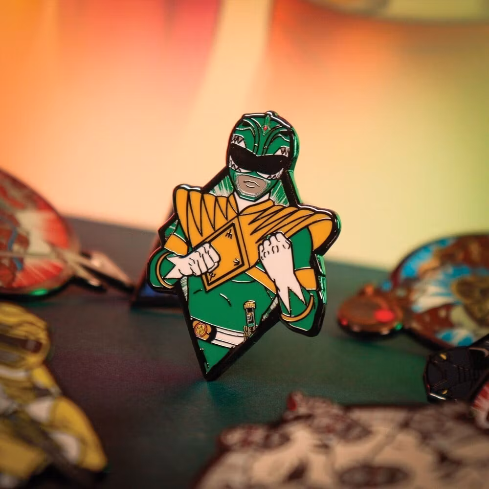 Power Rangers Box of 12 Random Pin Badges