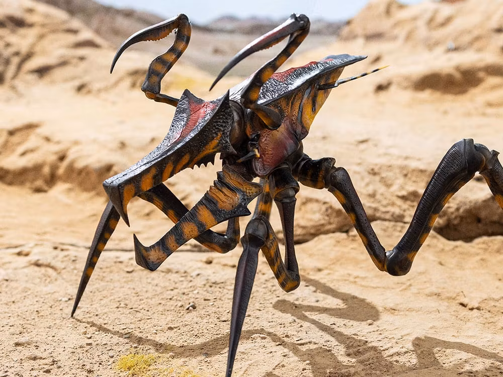 Starship Troopers Exquisite Basic Warrior Bug Action Figure