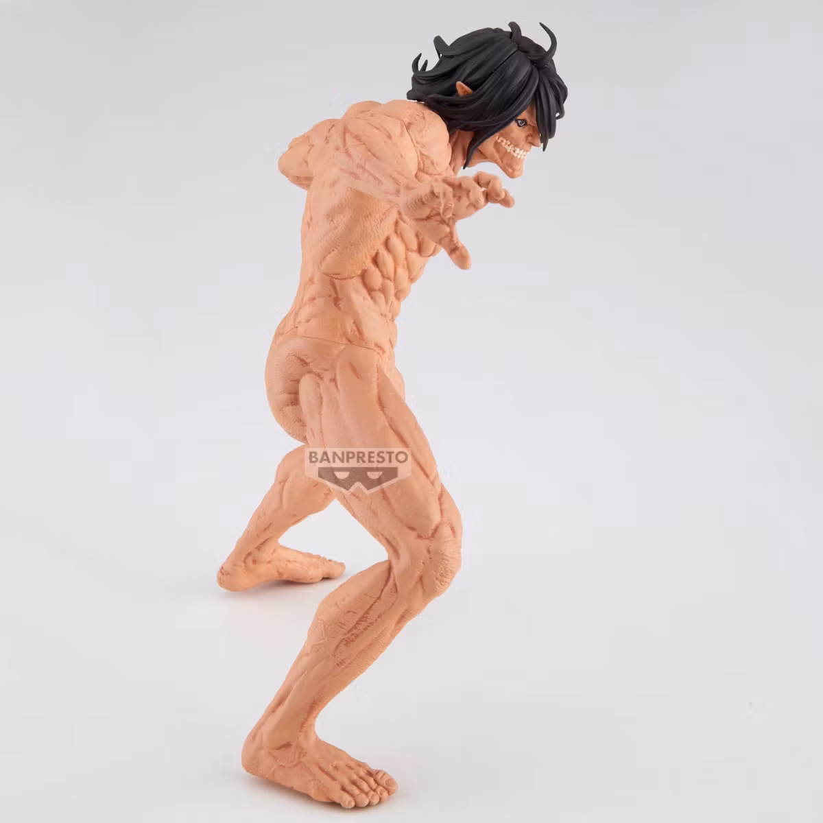 Attack on Titan Maximatic Eren Titan Figure