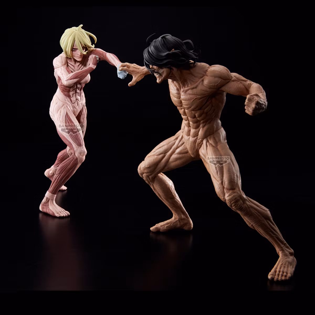 Attack on Titan Maximatic Female Titan Figure