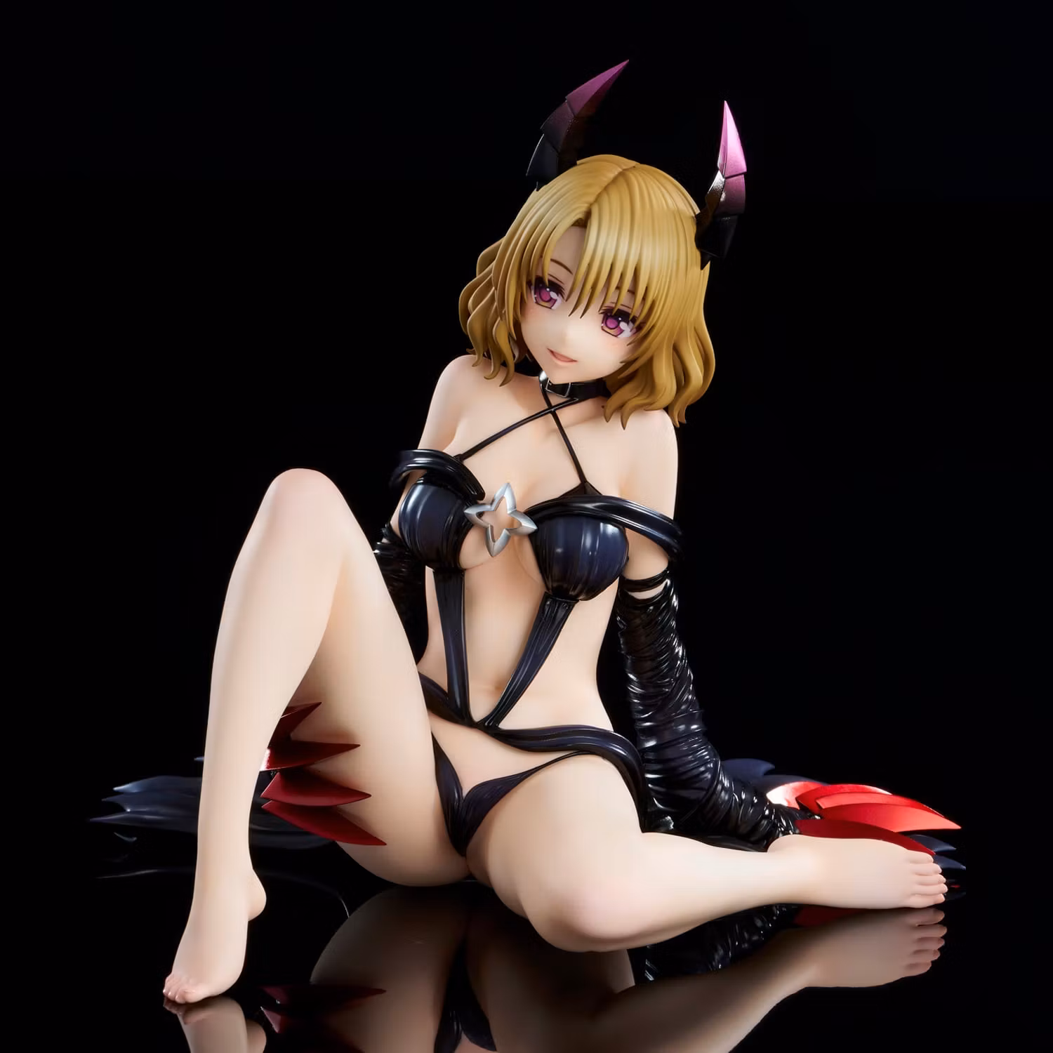 To Love-Ru Darkness Risa Momioka (Darkness Ver.) 1/6 Scale Figure (Rerelease)