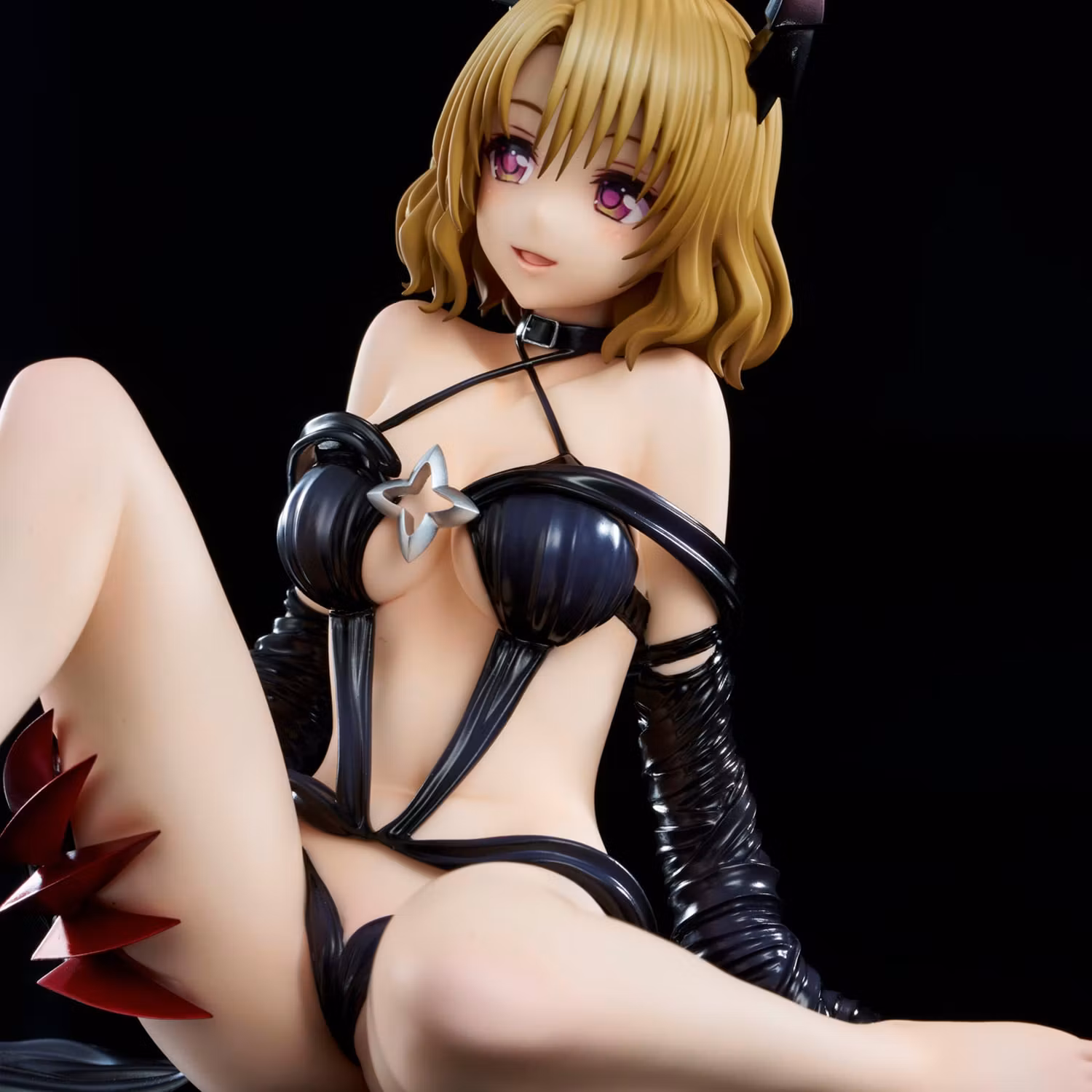 To Love-Ru Darkness Risa Momioka (Darkness Ver.) 1/6 Scale Figure (Rerelease)
