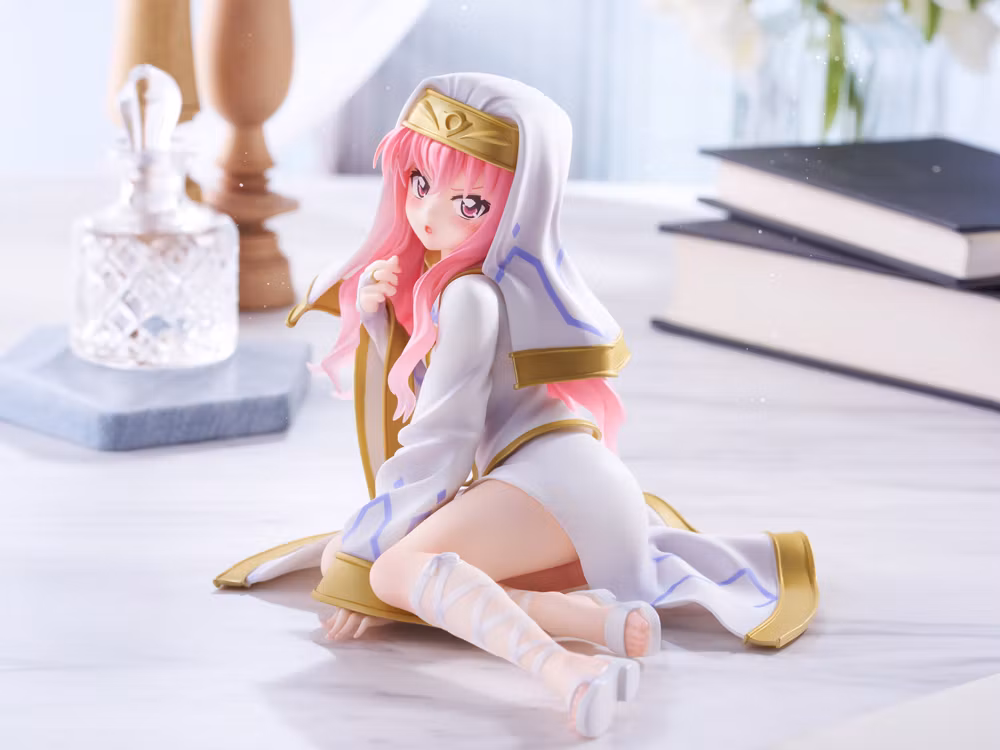 The Familiar of Zero Desktop Cute Louise (Miko Outfit Ver.) Figure
