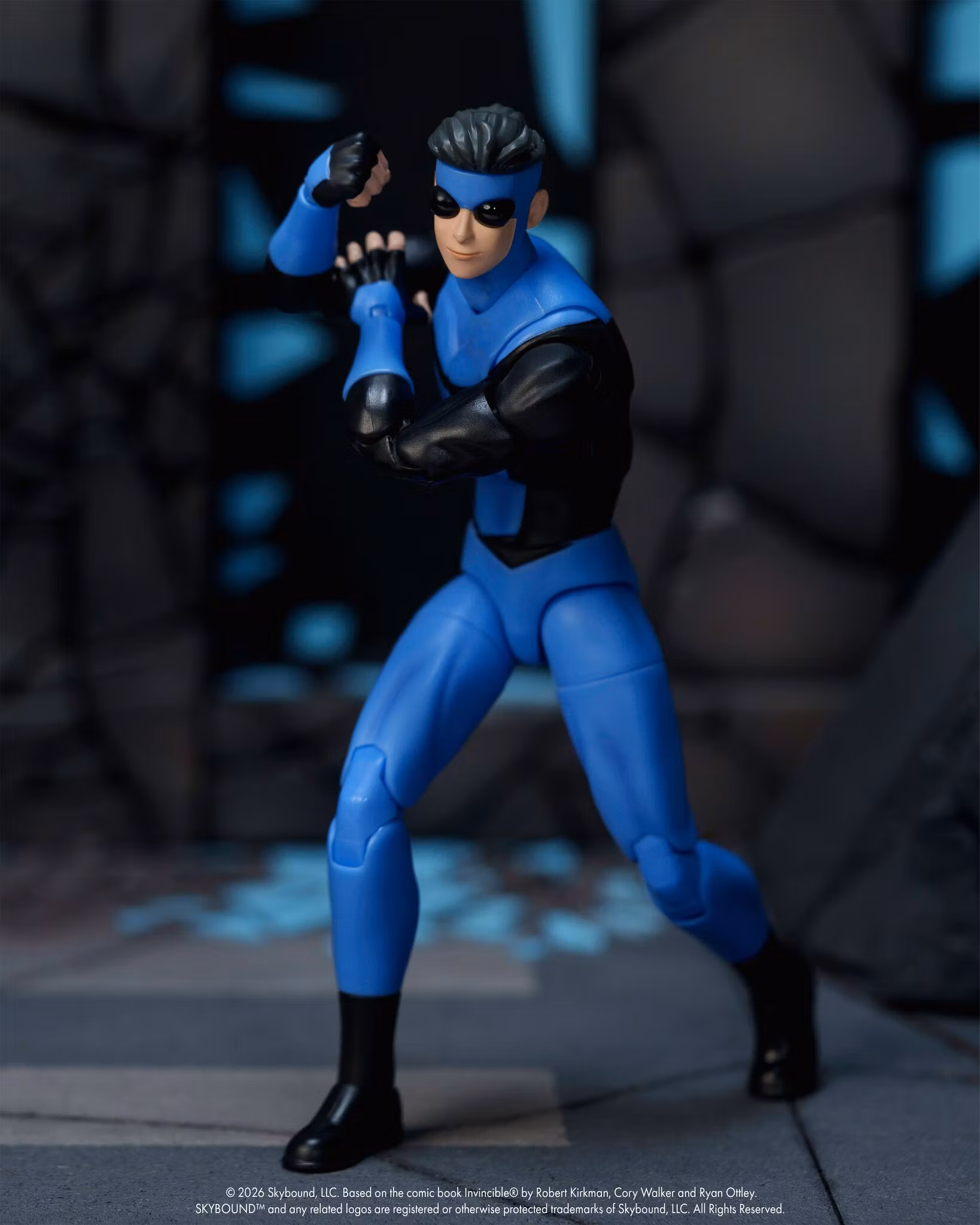 Invincible Invincible 1/12 Scale Action Figure
