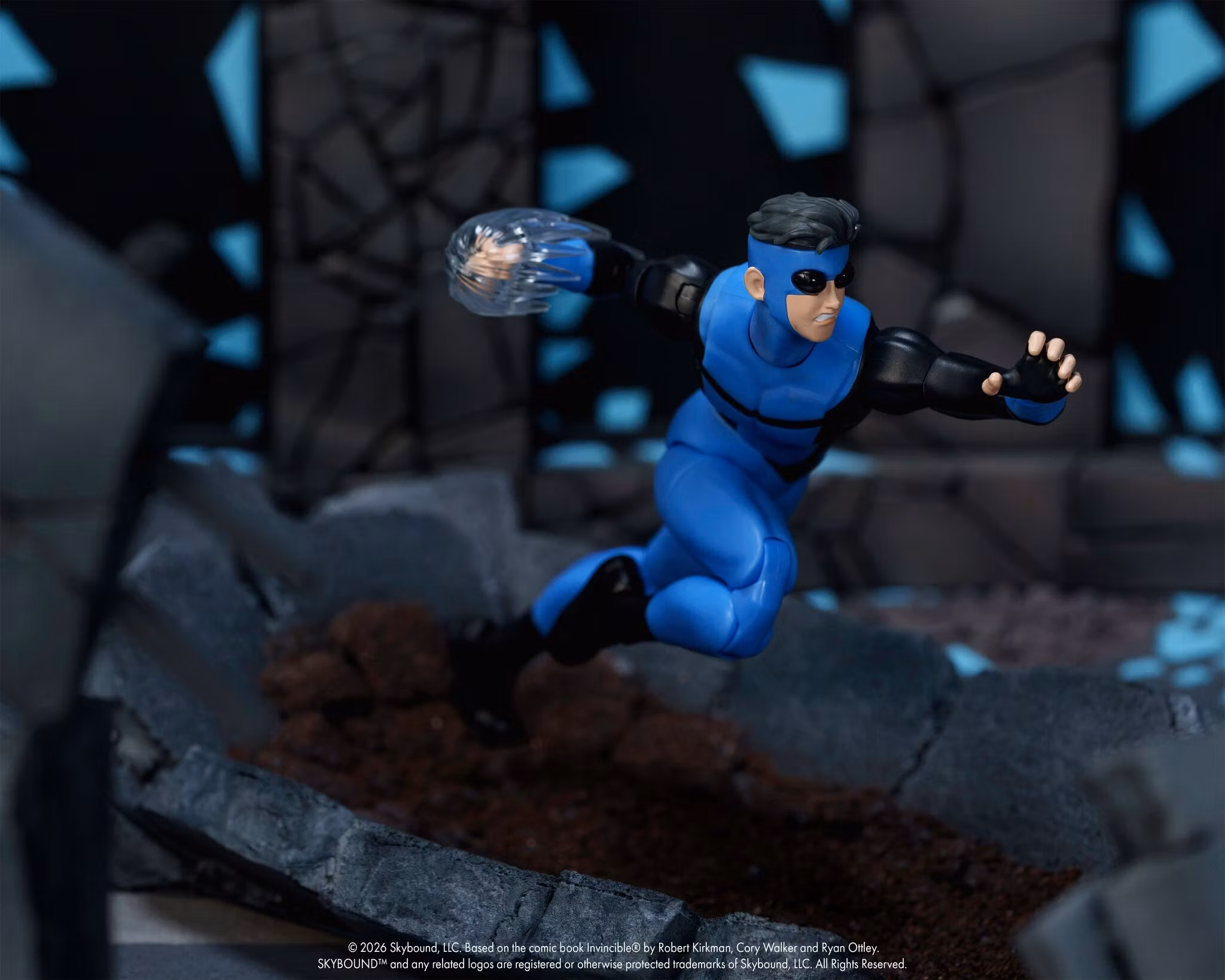 Invincible Invincible 1/12 Scale Action Figure
