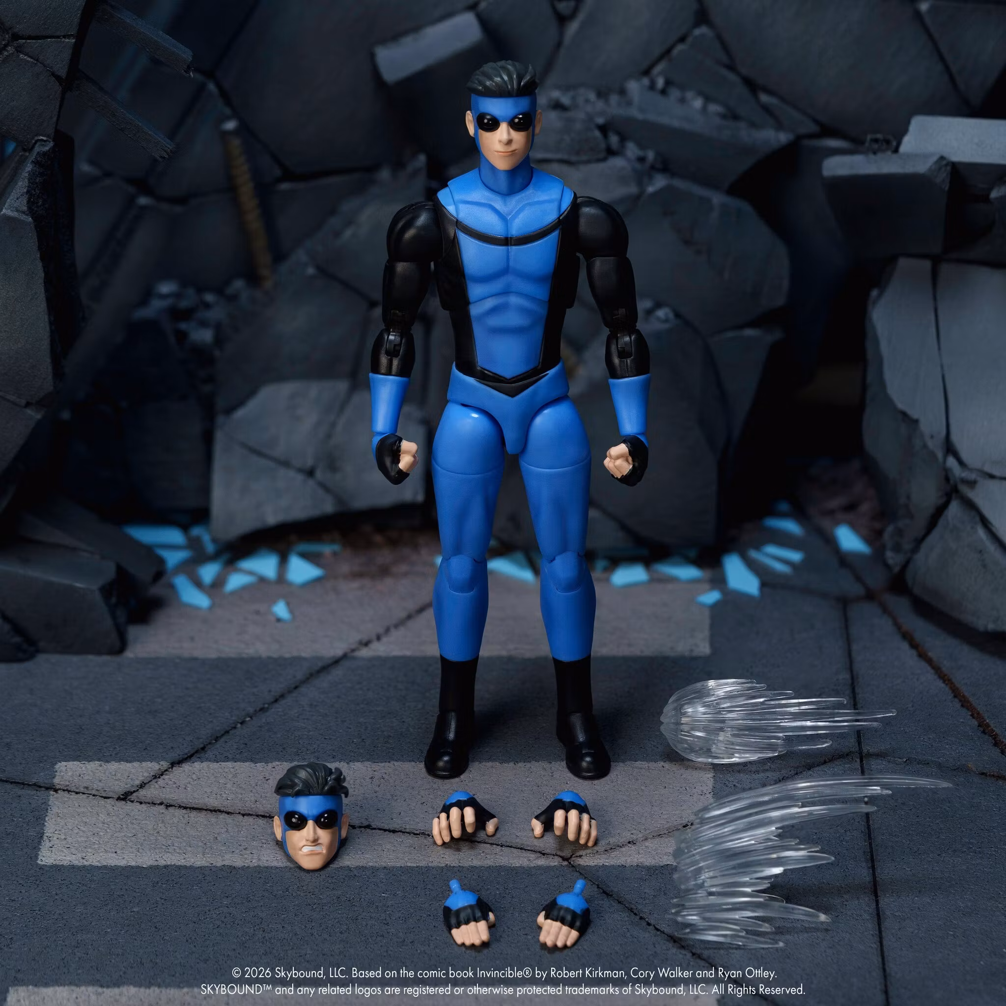 Invincible Invincible 1/12 Scale Action Figure