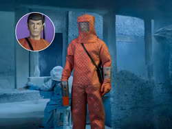 Star Trek: The Original Series Lt. Commander Spock (Environmental Suit) 1/6 Scale Action Figure