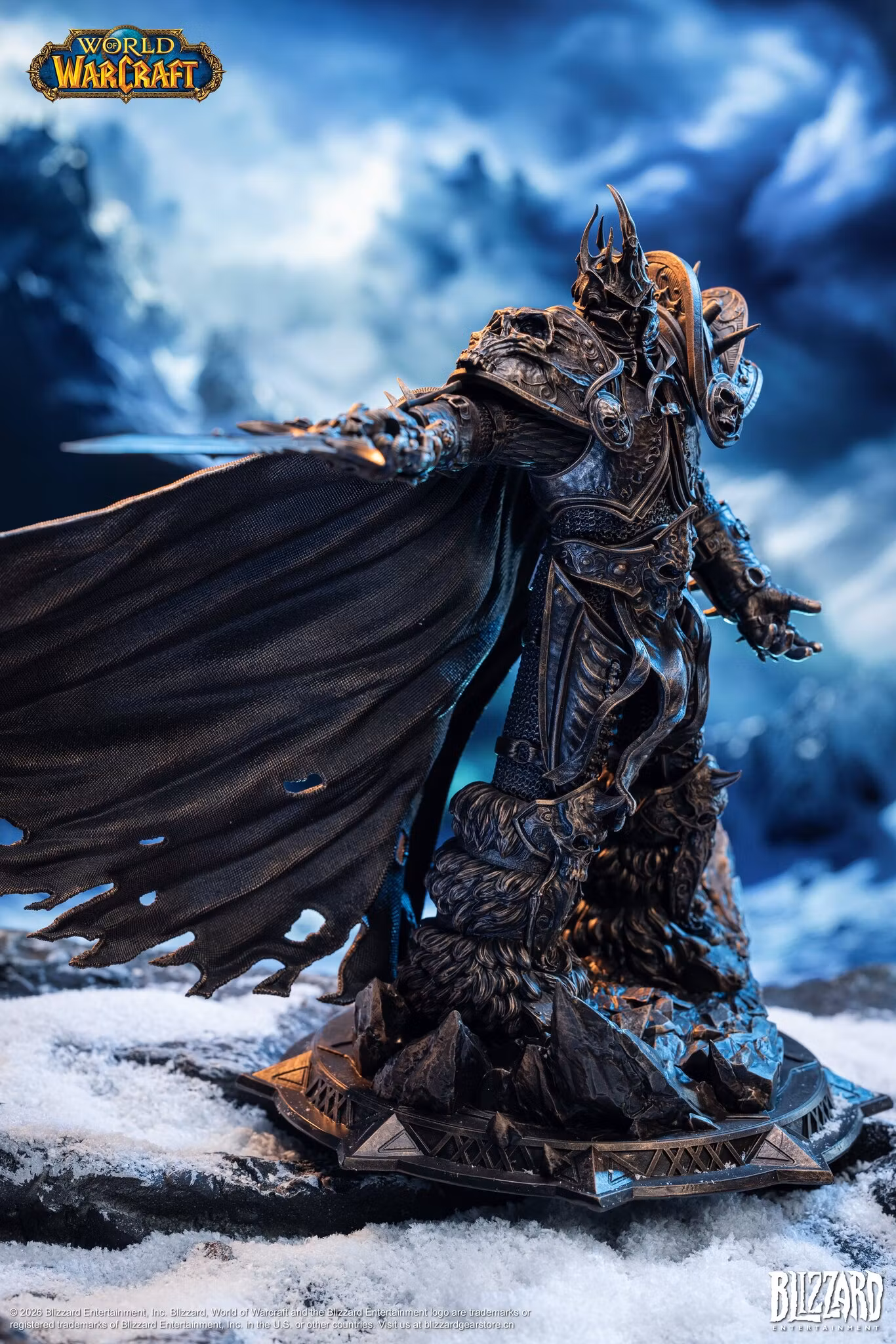 World of Warcraft The Lich King (Bronze-Colored Ver.) 1/10 Scale Limited Edition Statue