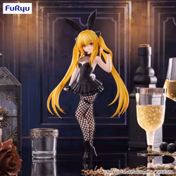To Love-Ru Darkness BiCute Bunnies Golden Darkness Figure (Rerelease)