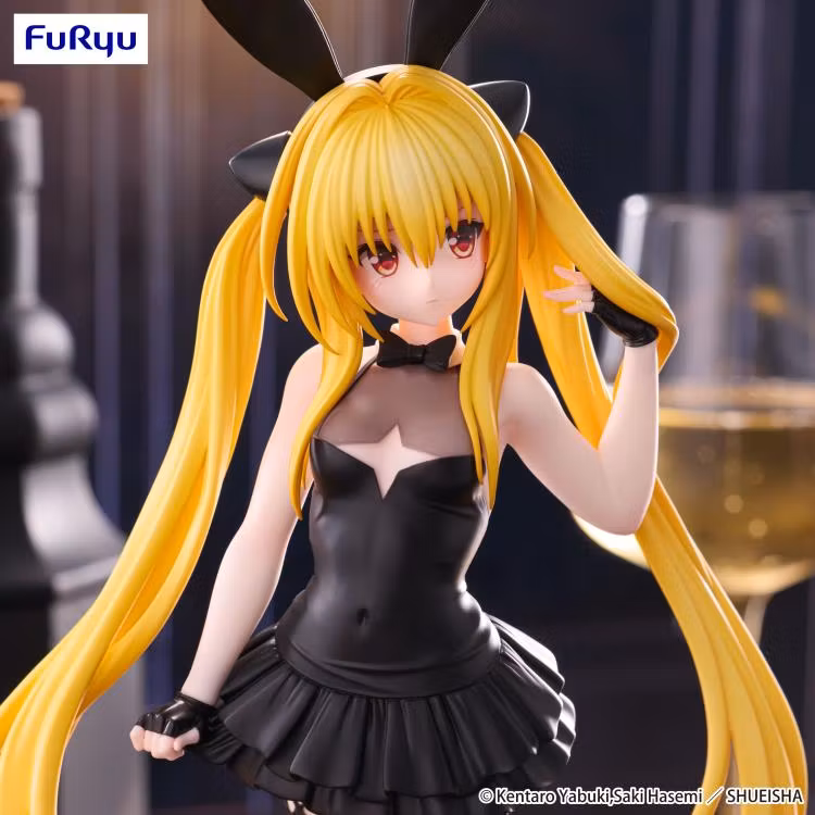 To Love-Ru Darkness BiCute Bunnies Golden Darkness Figure (Rerelease)