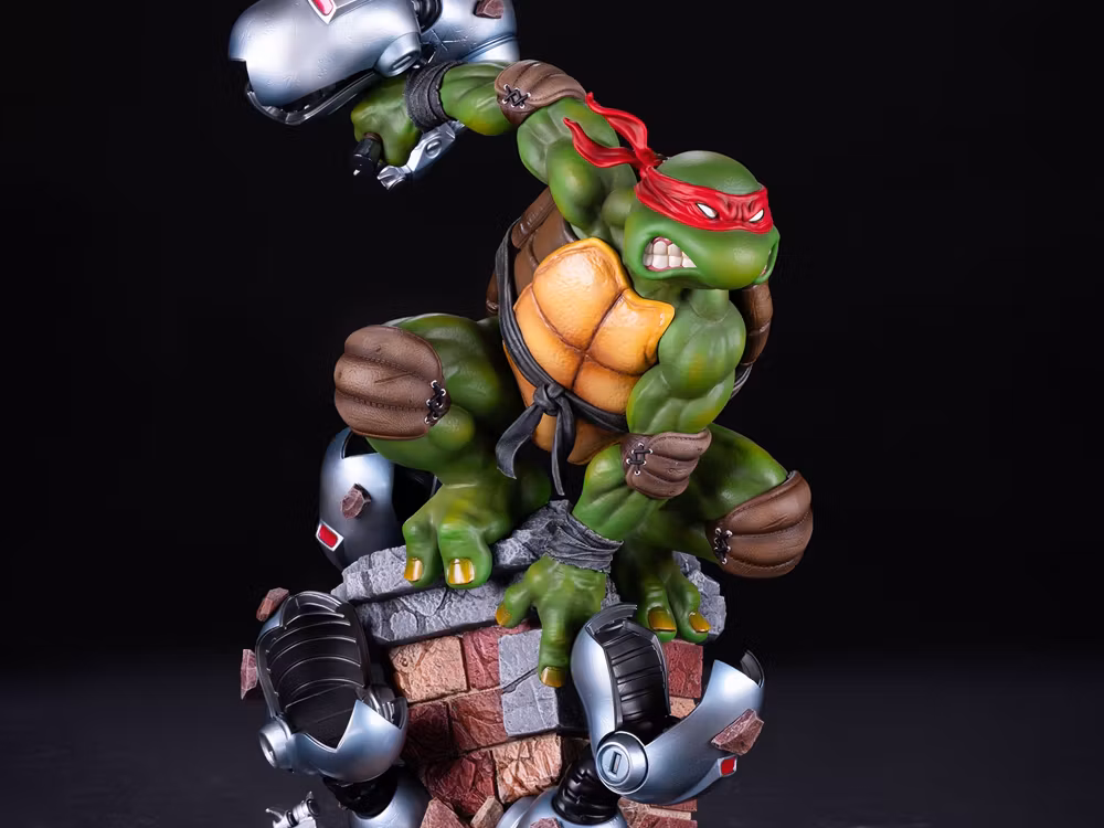 Teenage Mutant Ninja Turtles Raphael 1/4 Scale Statue