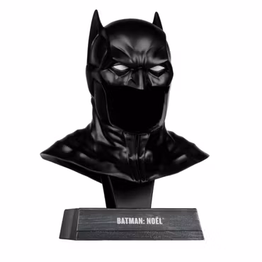 Batman: Noel Batman Cowl 1/3 Scale Replica