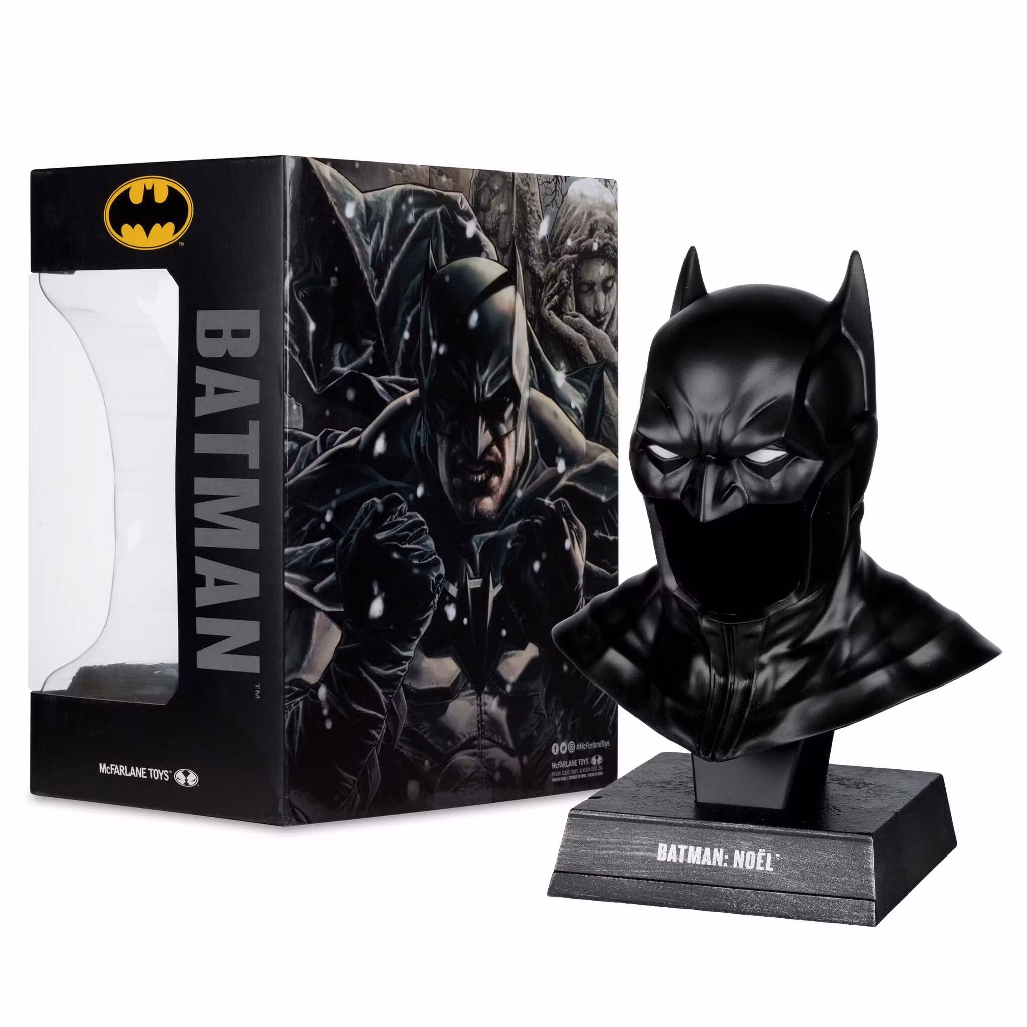 Batman: Noel Batman Cowl 1/3 Scale Replica