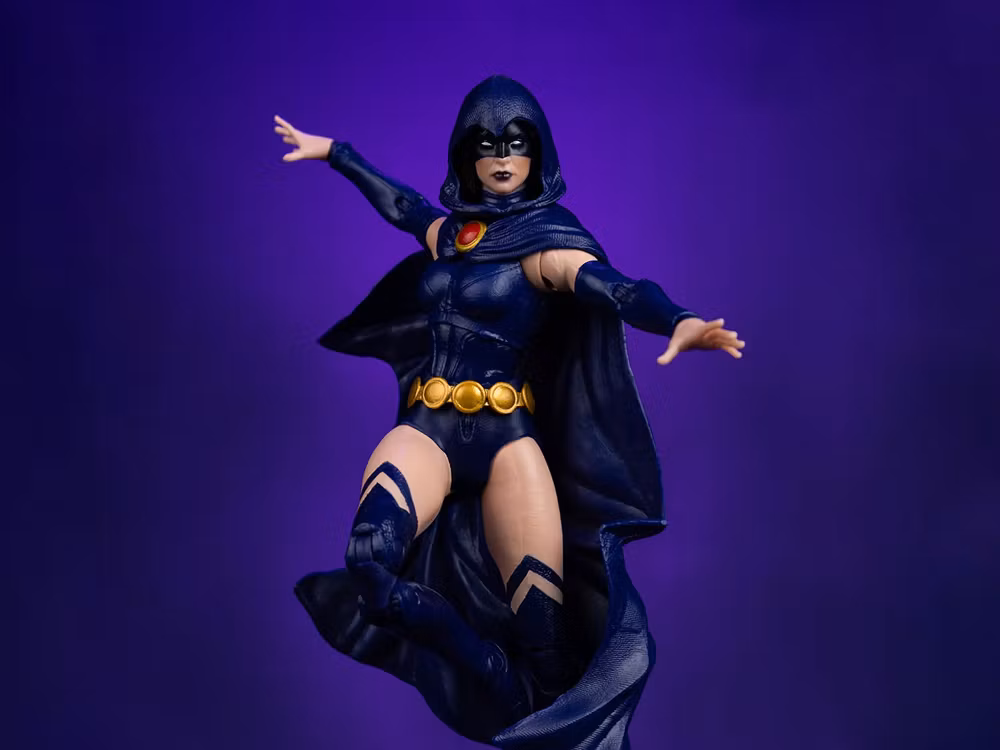DC Classic DC Multiverse Collector Edition Raven Action Figure